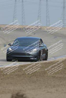 media/Oct-19-2025-Speed Ventures (Sun) [[a6e7fe67be]]/TC A/Session 2 (Outside Grapevine)/